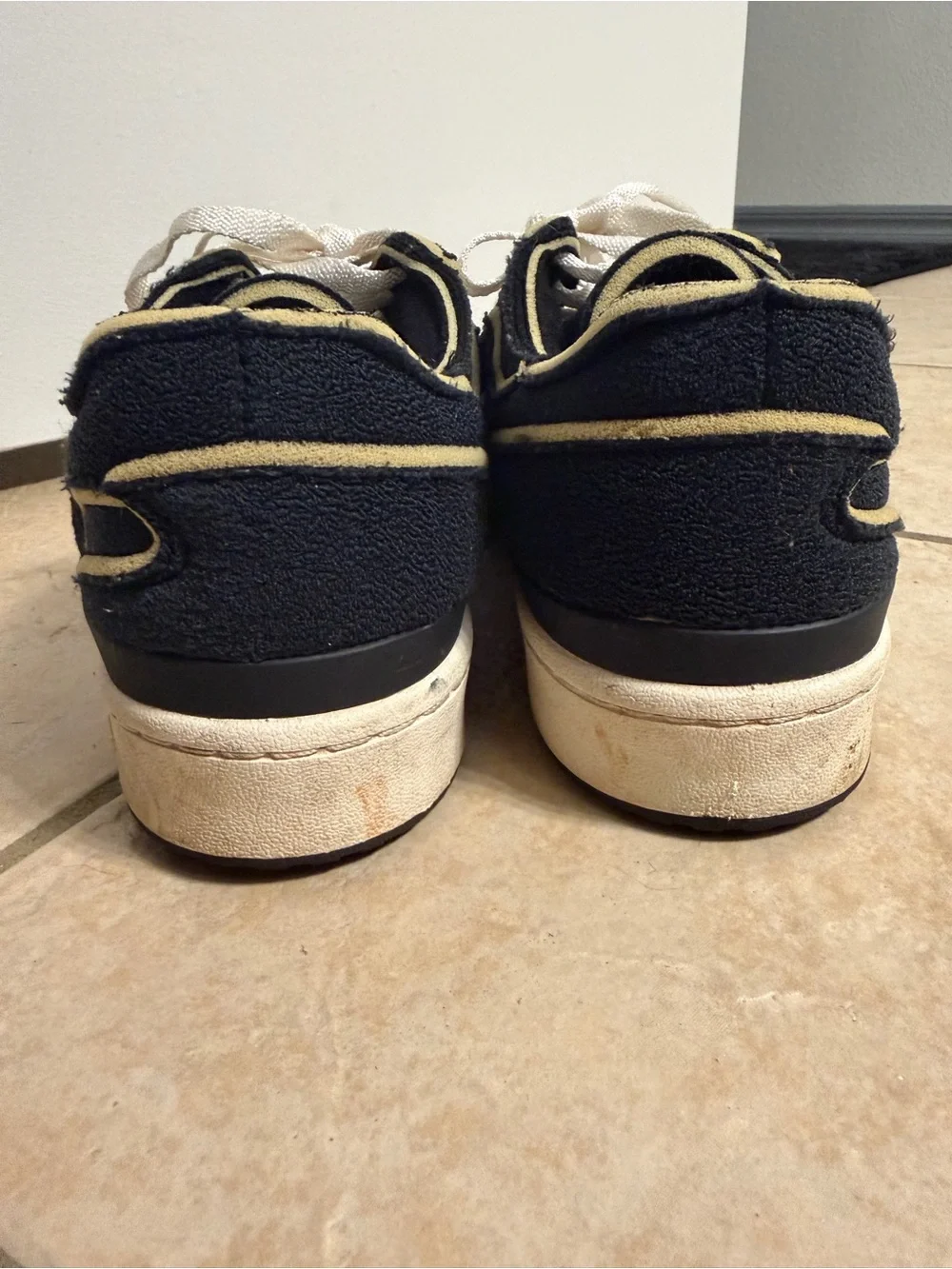 adidas Navy Sneakers with White Stripes and Cream Piping